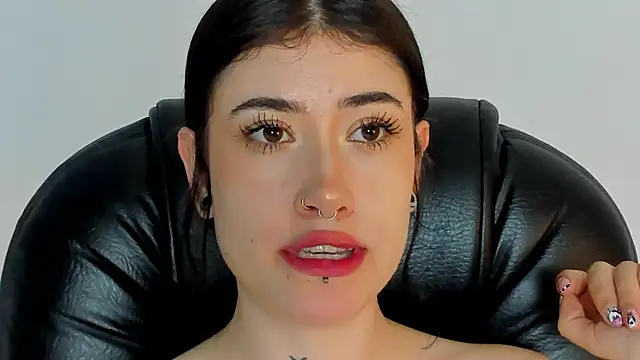 melody suarez online show from 01/08/25, 02:25