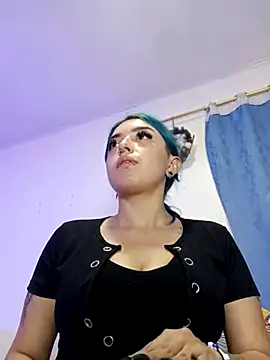 Snapshot of turolita_ chatting on 03/18/25, 06:59 turolita online show from 03/18/25, 06:59