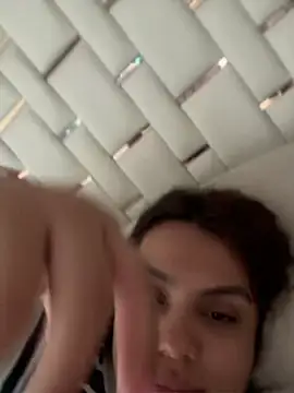 valeria2019hot online show from 04/30/26, 04:35