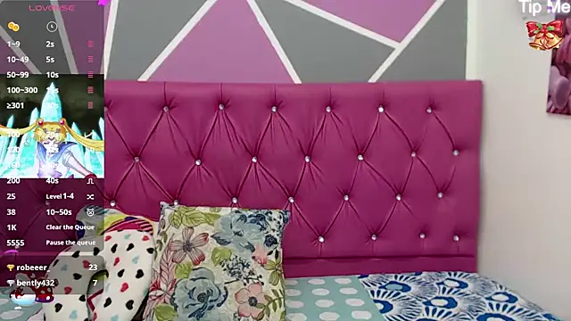 miranda vegaa online show from 12/28/24, 10:44