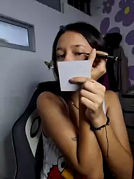 Snapshot of _Denis_sweet chatting on 01/24/25, 01:24  Denis sweet online show from 01/24/25, 01:24