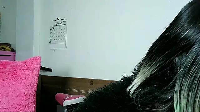 alixia81 online show from 01/14/26, 10:36