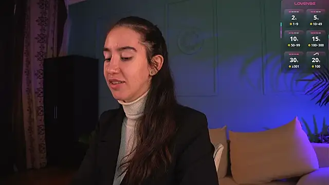 Belle Via online show from 04/13/26, 02:33