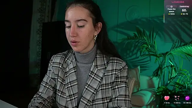 Belle Via online show from 05/29/26, 04:16