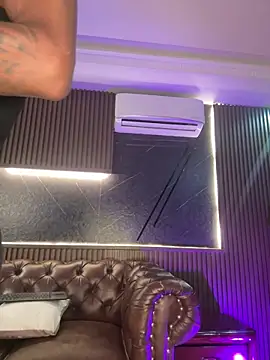 AaronCruz  online show from 02/28/26, 09:16