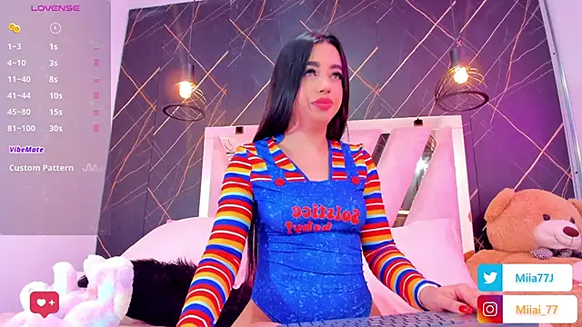 Miia77  online show from 10/31/25, 03:07