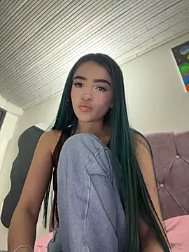Snapshot of Kristin_Ramirez chatting on 07/20/26, 12:14 Kristin Ramirez online show from 07/20/26, 12:14