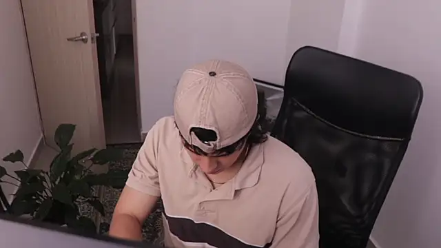 Tony Hoffa online show from 02/03/26, 08:36