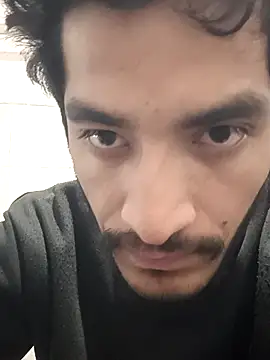 Snapshot of nskgenz chatting on 11/27/25, 08:38 nskgenz online show from 11/27/25, 08:38