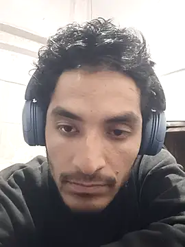 Snapshot of nskgenz chatting on 03/13/26, 07:42 nskgenz online show from 03/13/26, 07:42