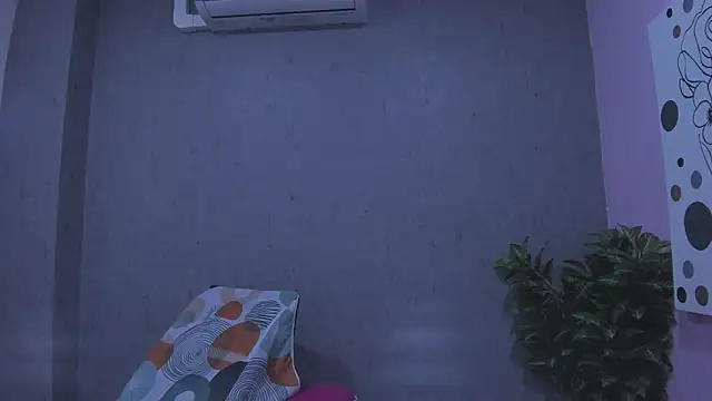 Tiffany mendez online show from 01/11/26, 11:59