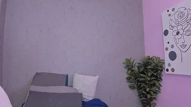 Tiffany mendez online show from 05/09/26, 12:10