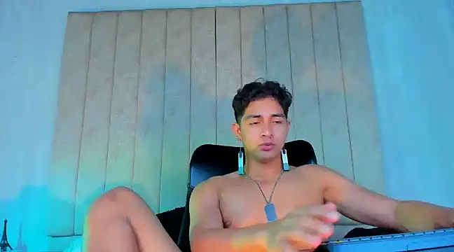 Muichiro tokito1 online show from 01/16/25, 03:45