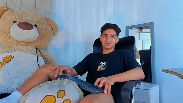 Muichiro tokito1 online show from 01/30/25, 09:36