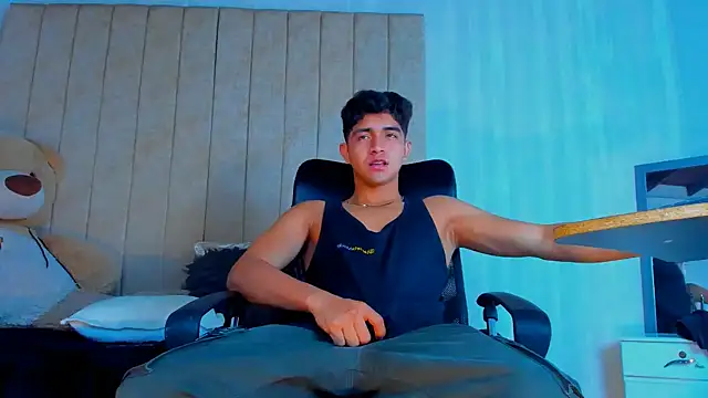 Muichiro tokito1 online show from 02/02/25, 03:54