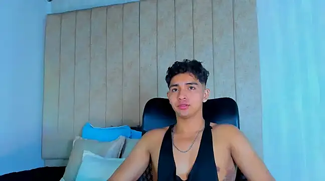 Muichiro tokito1 online show from 02/09/25, 04:04