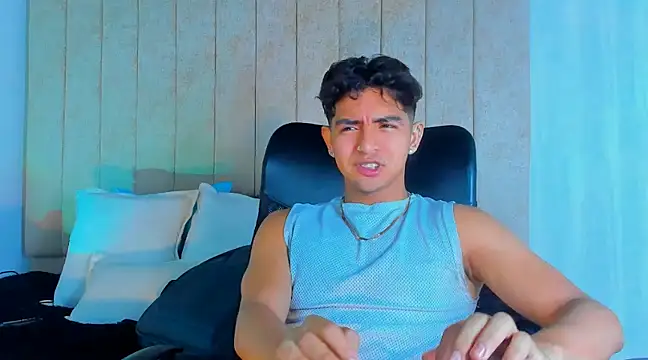 Muichiro tokito1 online show from 02/12/25, 04:01