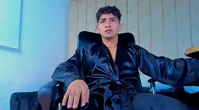 Muichiro tokito1 online show from 02/15/25, 07:27