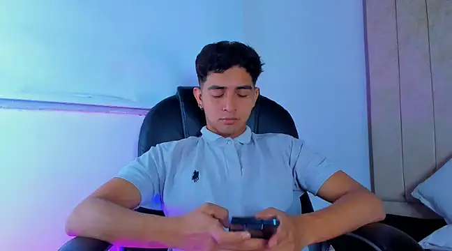 Muichiro tokito1 online show from 03/03/25, 02:36