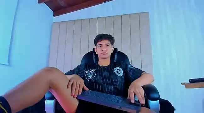 Muichiro tokito1 online show from 03/07/25, 04:13