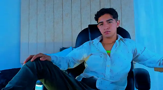 Muichiro tokito1 online show from 03/13/25, 04:16