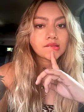 amanda-medrano1 online show from 01/07/26, 02:30