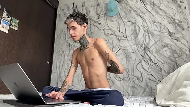 Saturno v online show from 03/28/26, 11:21