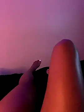 ReineNeferrti online show from 10/02/25, 08:38