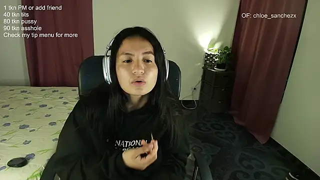 ChloeSanchezx online show from 02/27/26, 12:10