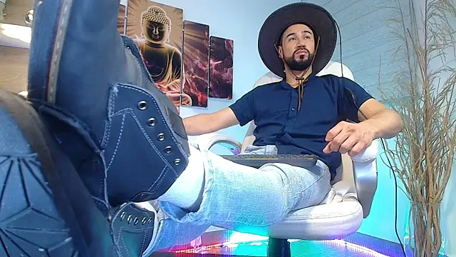 alessandro wye online show from 03/17/25, 09:33