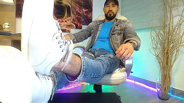 alessandro wye online show from 03/19/25, 09:28