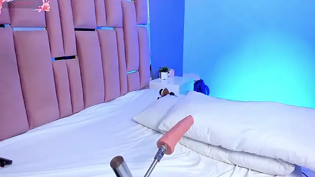 AnaHank  online show from 09/30/25, 05:12