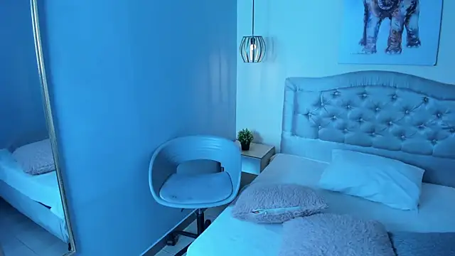 escarleth   online show from 02/28/26, 01:23