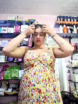 Miia grand online show from 11/28/25, 12:52