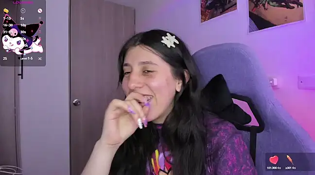 Bunnyy095 online show from 01/30/25, 07:37