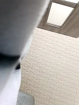 wariacik0024 online show from 04/10/26, 12:54