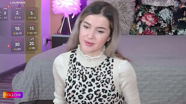 Sarah-Hart online show from 02/06/25, 08:50