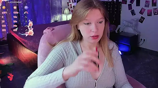 KarambaMoon online show from 06/11/26, 08:29
