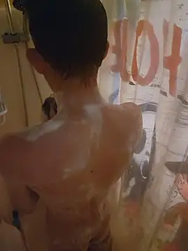 MysteriousFire23 online show from 12/15/25, 06:23