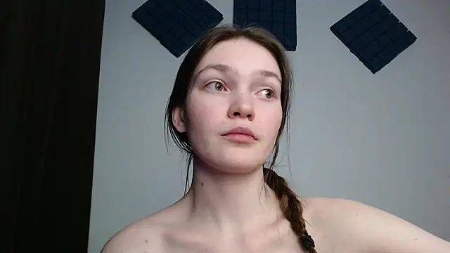 stellapayne1 online show from 02/25/25, 10:07