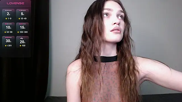 stellapayne1 online show from 03/07/25, 08:34