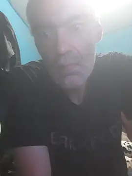 Snapshot of hugosafado333 chatting on 09/18/25, 03:19 hugosafado333 online show from 09/18/25, 03:19