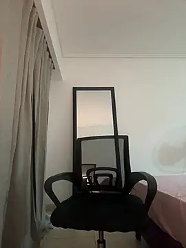 Yerucita online show from 05/18/26, 02:51