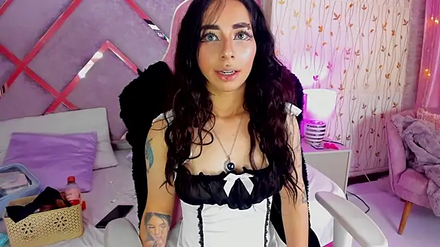 hanna  azumi online show from 03/05/25, 03:29