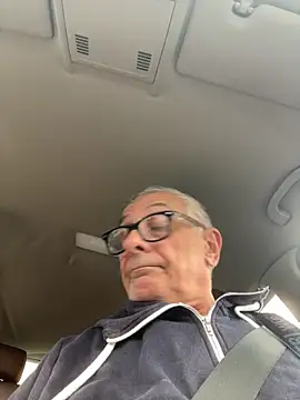 4n4l1zz4m1 online show from 02/04/26, 01:17