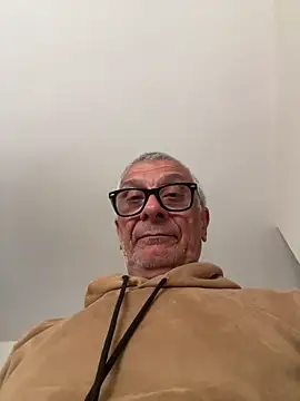 4n4l1zz4m1 online show from 03/24/26, 03:06