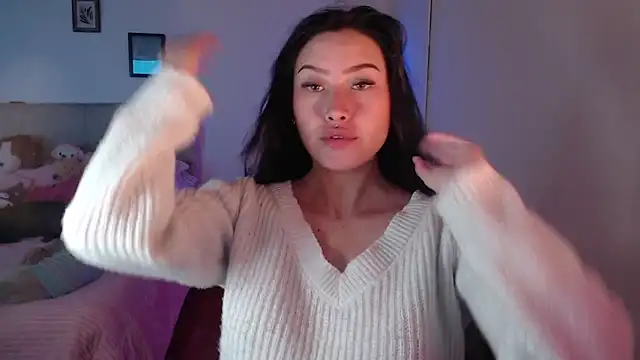 Emilyswan04 online show from 01/27/25, 04:11