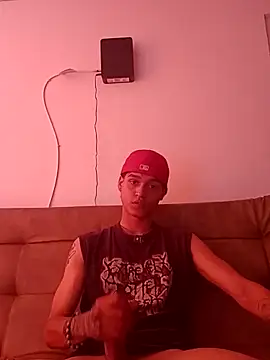 Snapshot of Reidendick99 chatting on 09/11/25, 07:47 Reidendick99 online show from 09/11/25, 07:47
