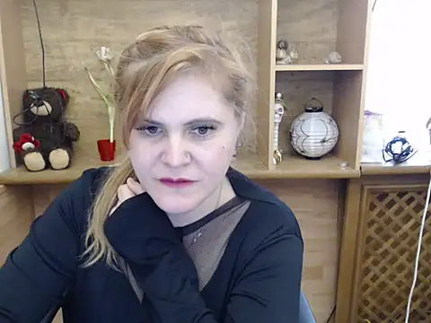 DaniellaKiss online show from 03/17/26, 01:36