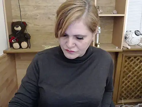 DaniellaKiss online show from 04/03/26, 08:18